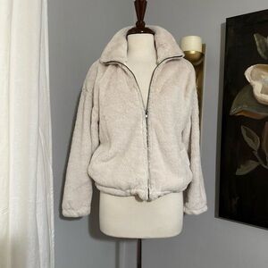 Paper Crane Faux Fur Jacket Ivory Small